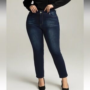 BloomChic Plus Size 3XL Plain Straight Leg Pocket High Rise Jeans size us22